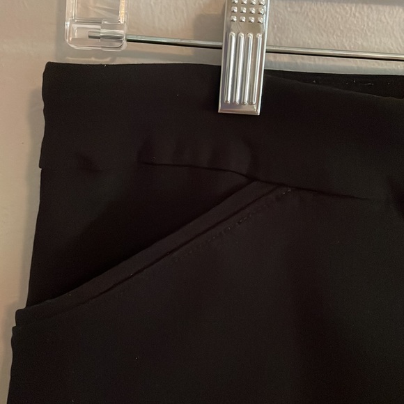 Shorts - Picture 2 of 4